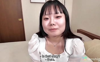 高潮 一级片 Seductive Japanese Babe Engages in Hot and Steamy