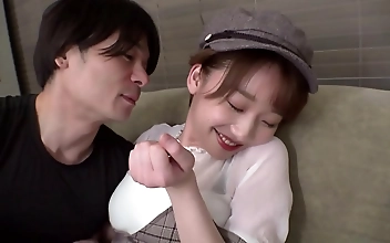一级 Cute Petite Babe Delivers Intense Oral Pleasure Until