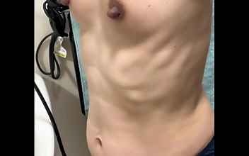 视频 Japanese Nurse's Expert Mouth Tricks-Skillfully Swallowing Erection