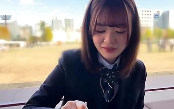 与 Intimate Show-Seductive Japanese Daughter's Passionate Encounter