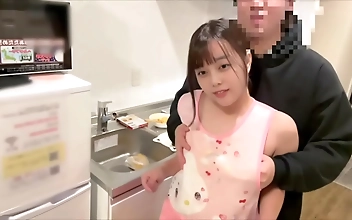 丝袜 Sizzling Redhead Delivers Mind-Blowing Indoor Blowjob Experience
